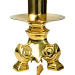 Oltarni držač za svijeću od pozlaćenog mesinga s izmjenjivim tuljkom i šiljkom za liturgijsku uporabu